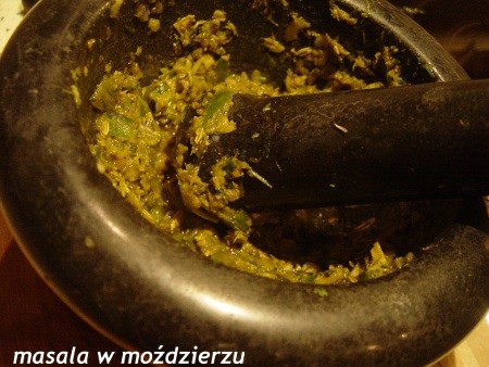 Curry z kurczaka z zieloną masalą