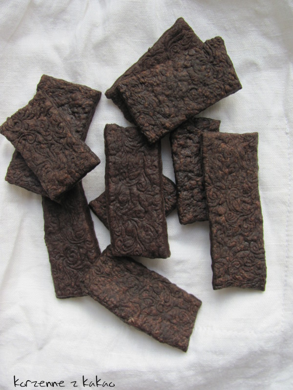 Kruche ciasteczka: miodowe i kakaowe