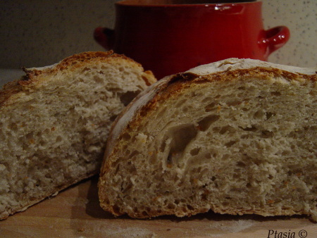 Chleb bez wyrabiania (tzw. no knead bread)
